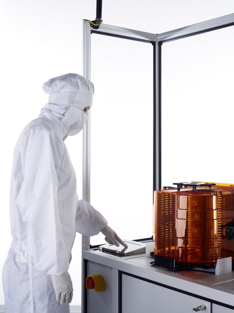 Smart Load Port zur sicheren FOUP-Übergabe