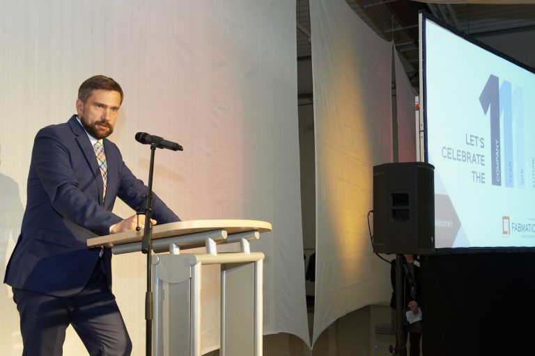 Minister of State Martin Dulig congratulated Fabmatics