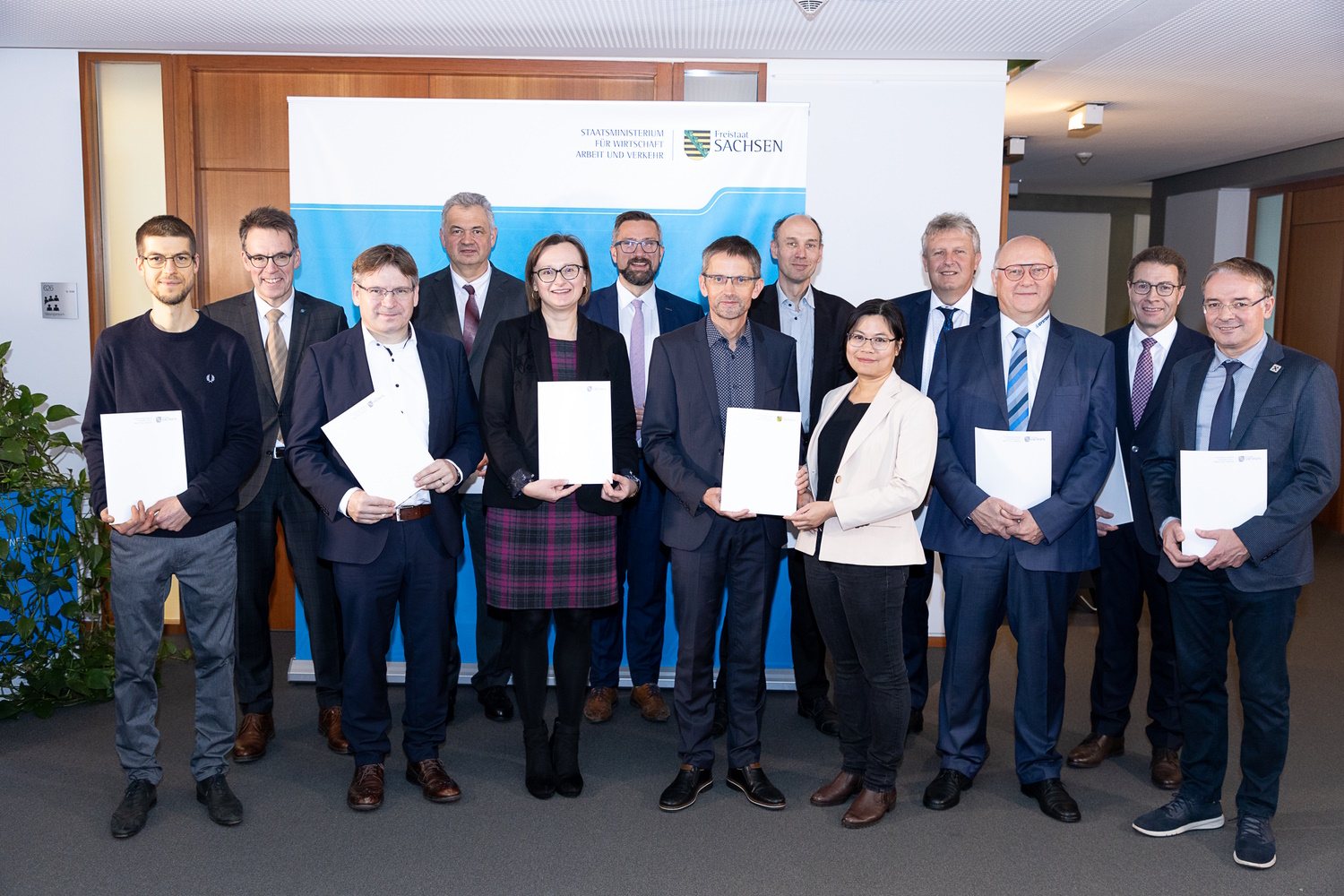 231128 SWMA Bescheidübergabe _future_Mobility-6092 Copyright Fotos: © Sächsisches Staatsministerium für Wirtschaft, Arbeit und Verkehr/Presse