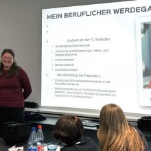 girls-for-robots-fabmatics-2024_1